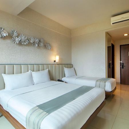 Solaris Hotel Malang Eksteriør bilde