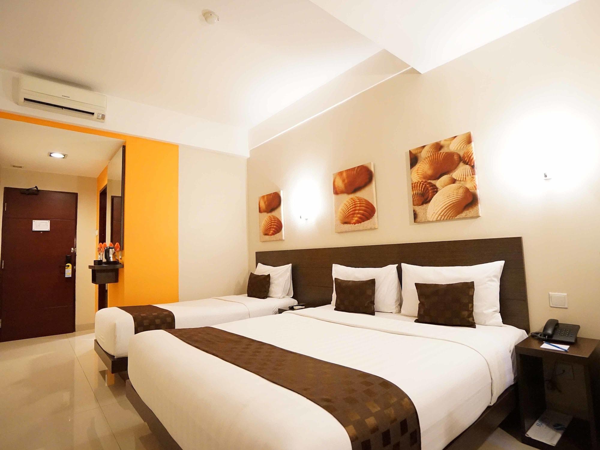 Solaris Hotel Malang Eksteriør bilde